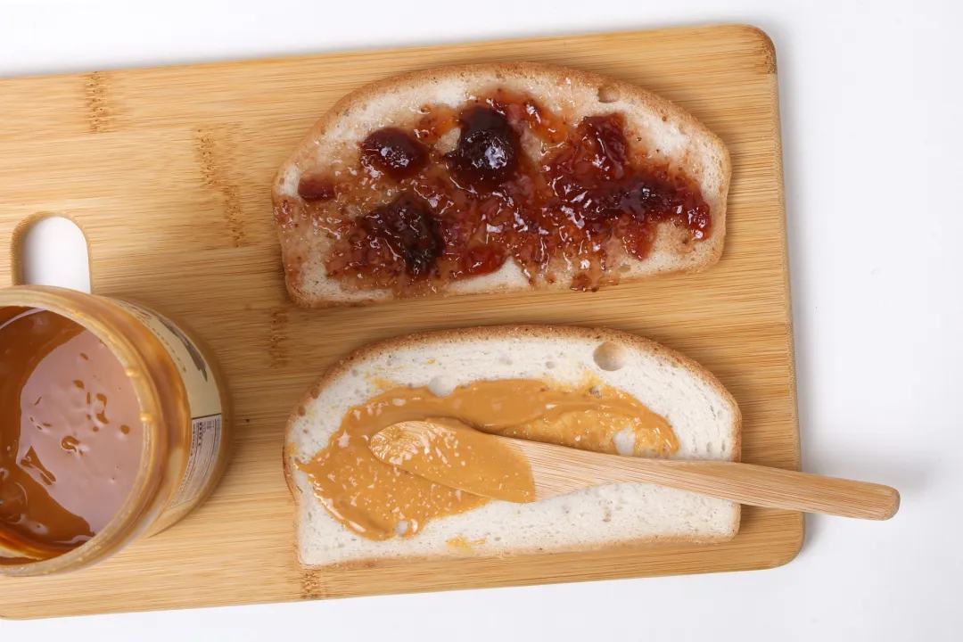 ben dhiman fuelling utmb win peanut butter and jelly sandwich real food